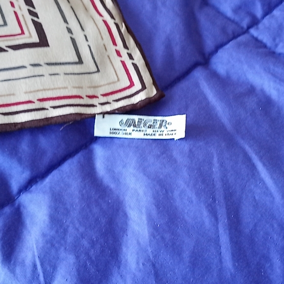 JAEGER Silk Scarf - Picture 3 of 6